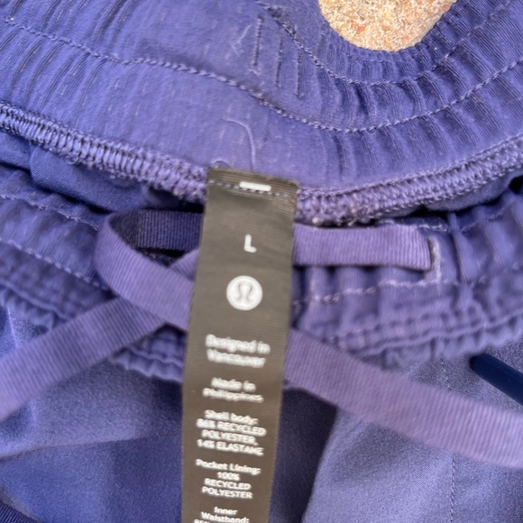 Sold - Picture 2 of 4